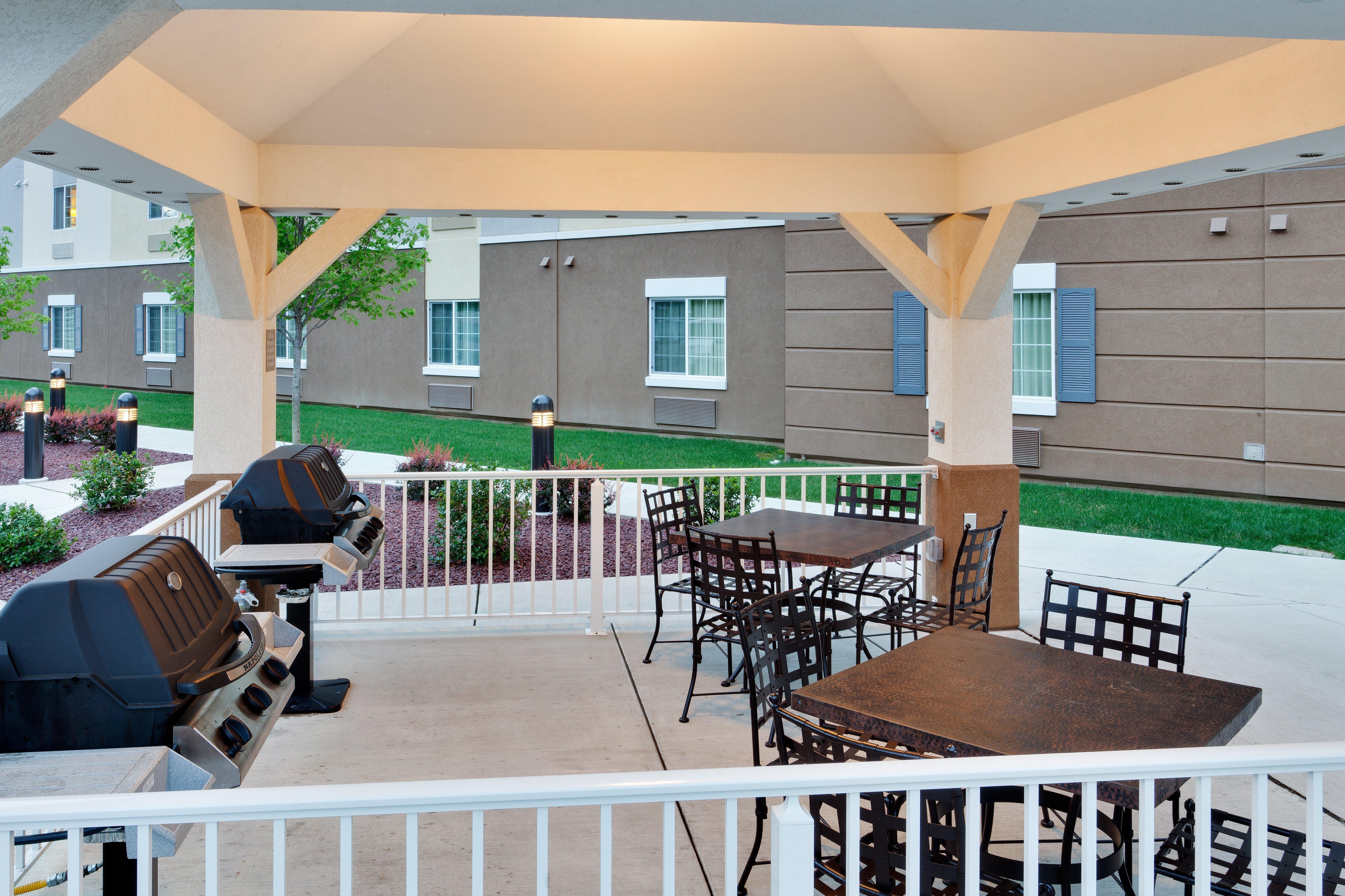 Candlewood Suites Harrisburg I-81 Hershey Area By Ihg Exterior photo