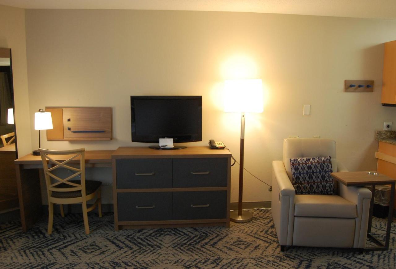 Candlewood Suites Harrisburg I-81 Hershey Area By Ihg Exterior photo