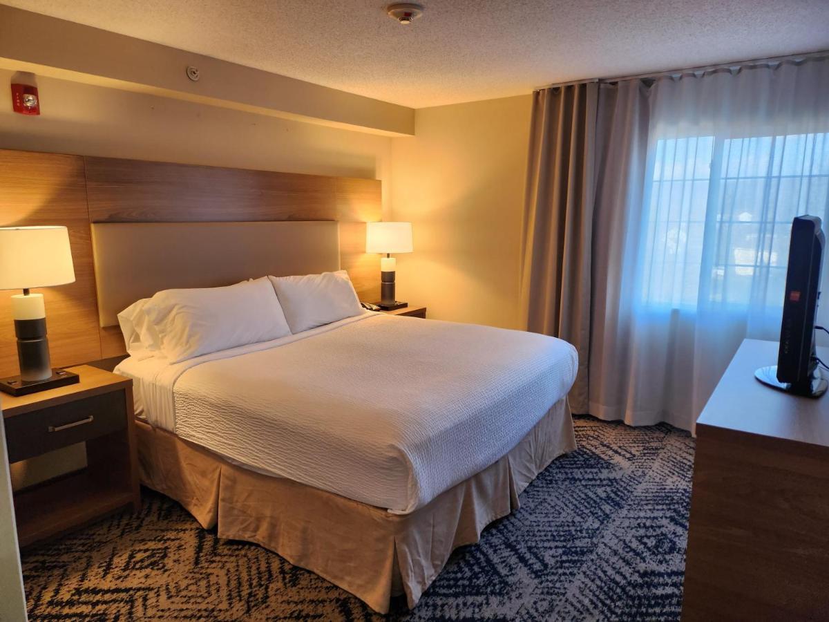 Candlewood Suites Harrisburg I-81 Hershey Area By Ihg Exterior photo